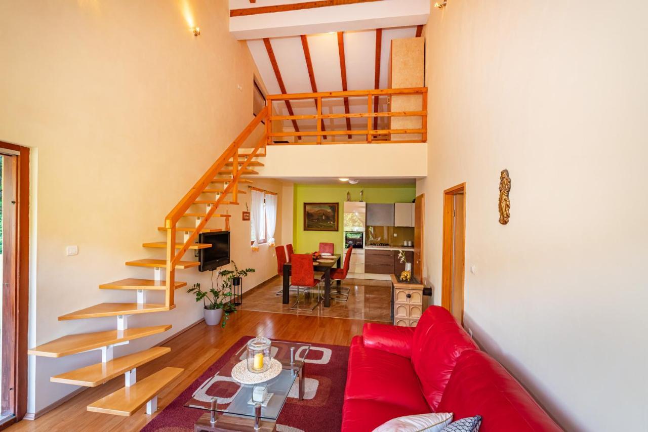 Apartments Maris Novigrad  Εξωτερικό φωτογραφία